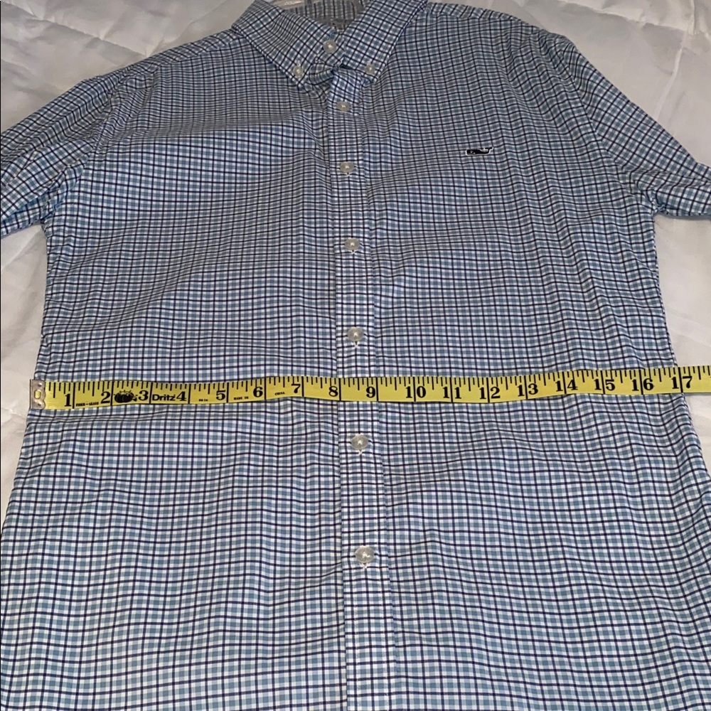 Two Vineyard Vines Performance Fabric Button Down… - image 8